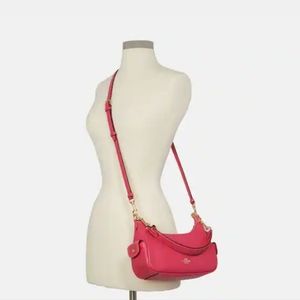 New Coach Pennie shoulder bag 25